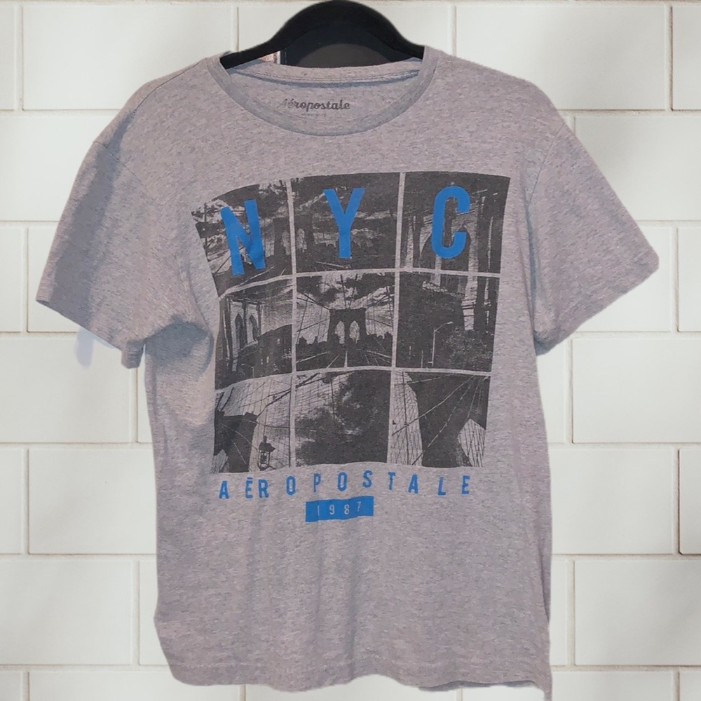 AEROPOSTALE NYC Graphic Size Medium Grey and Blue